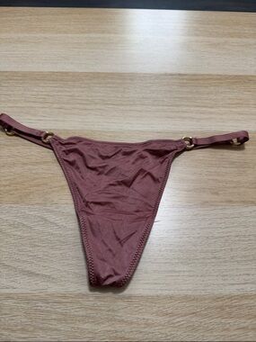Victoria's Secret Mauve-Brown Ring-Accent Thong